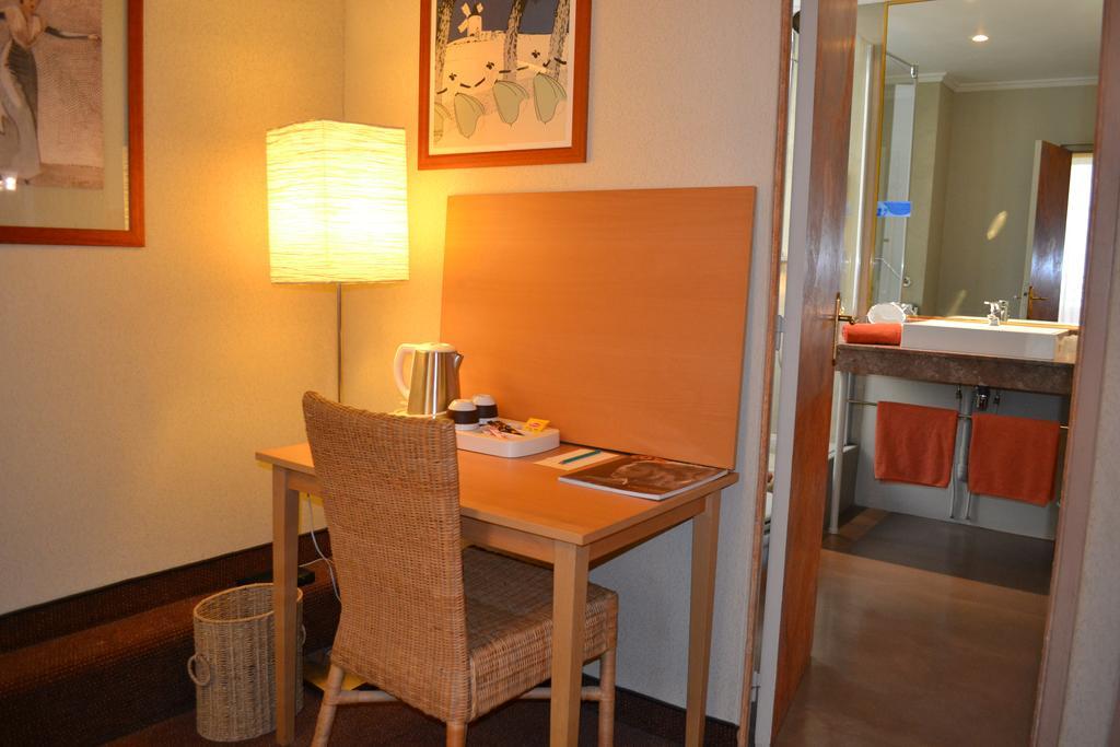 Saint Ferreol Hotel Marseille Exterior photo